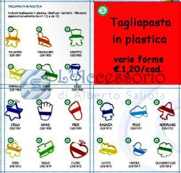 Tagliapasta in plastica varie forme